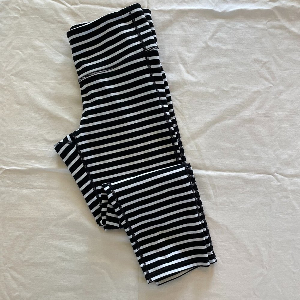 Athleta cropped stipe legging S